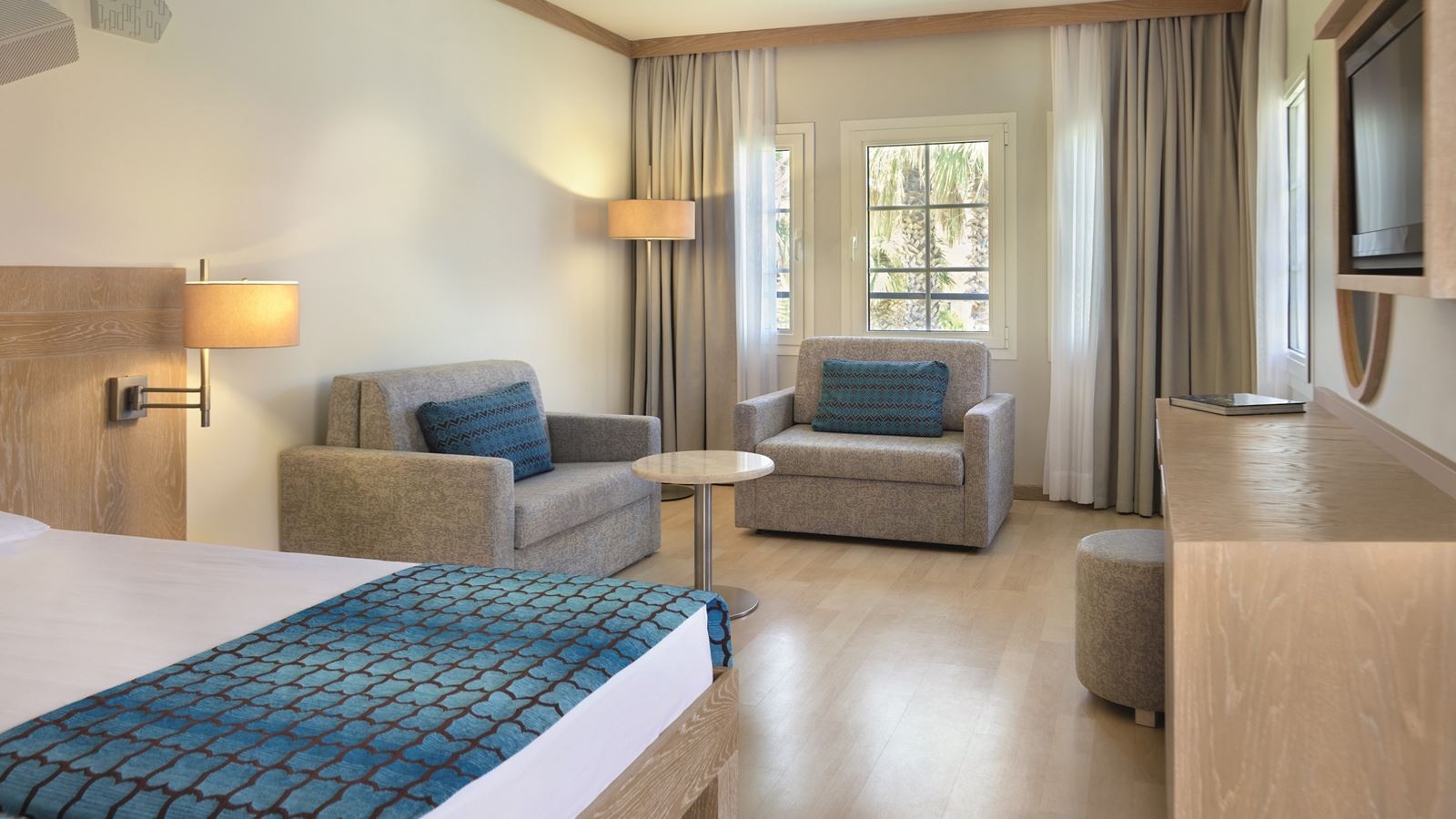 rooms-superior-room-in--villas