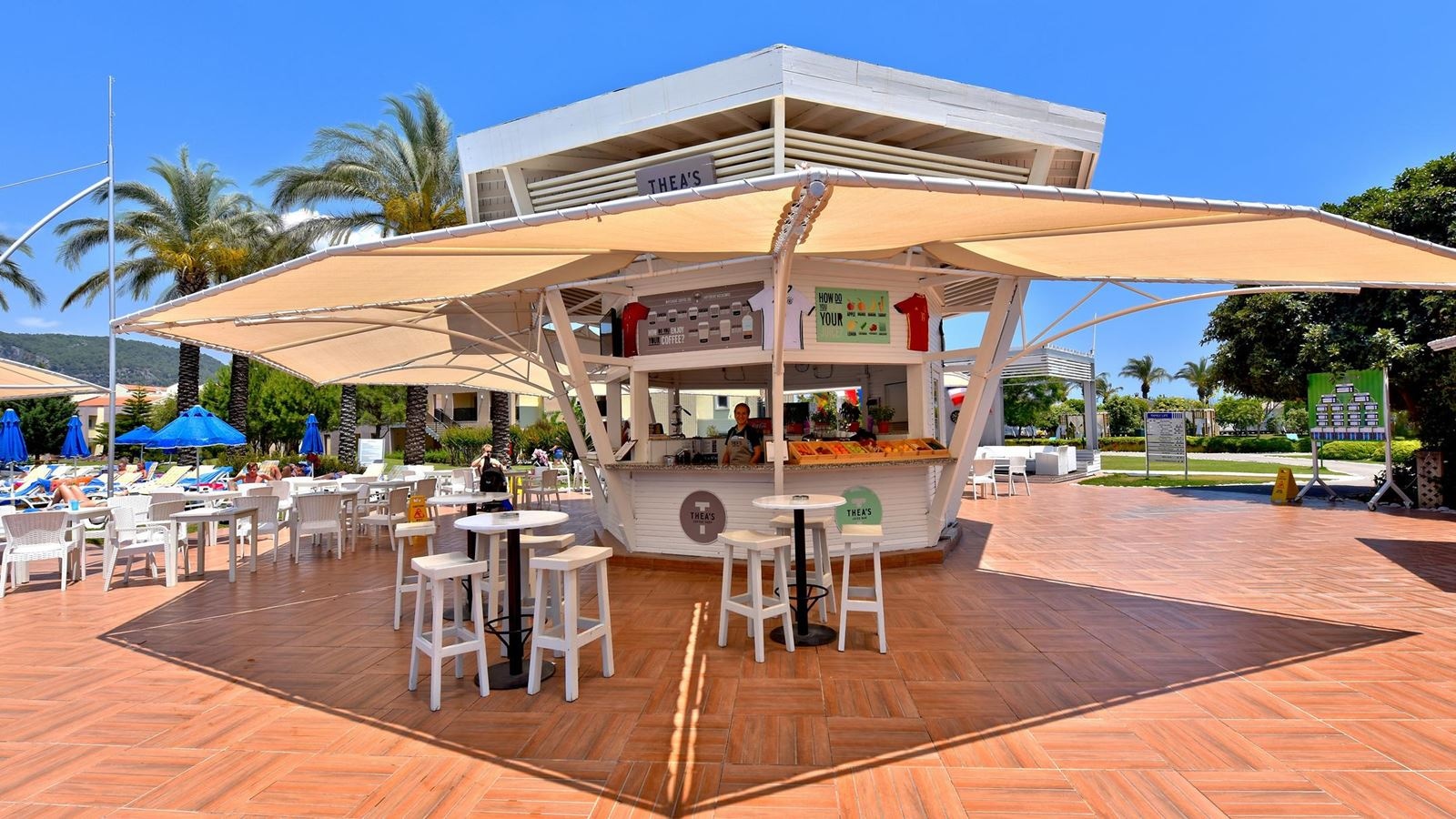 restaurants-pool-offen-buffet