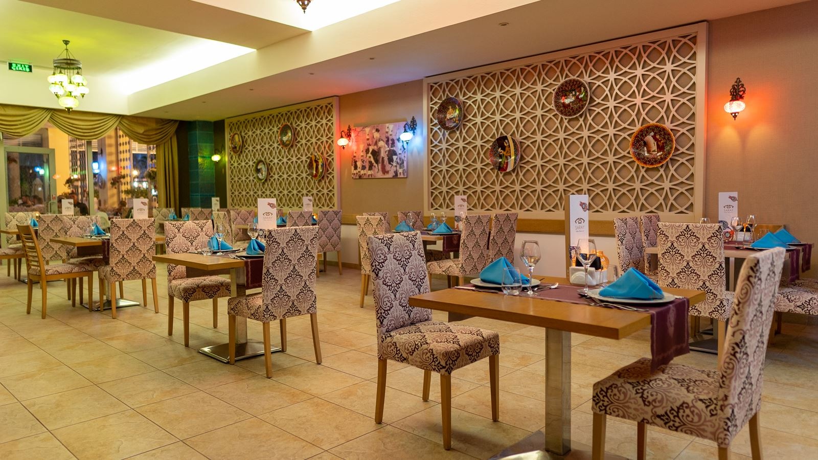 restaurants-saray-restaurant