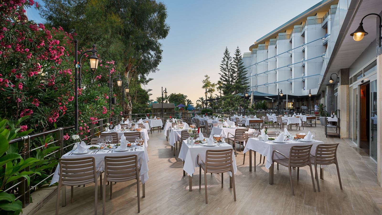 restaurants-main-restaurant