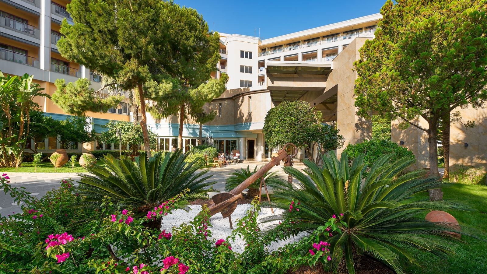 general-main-building