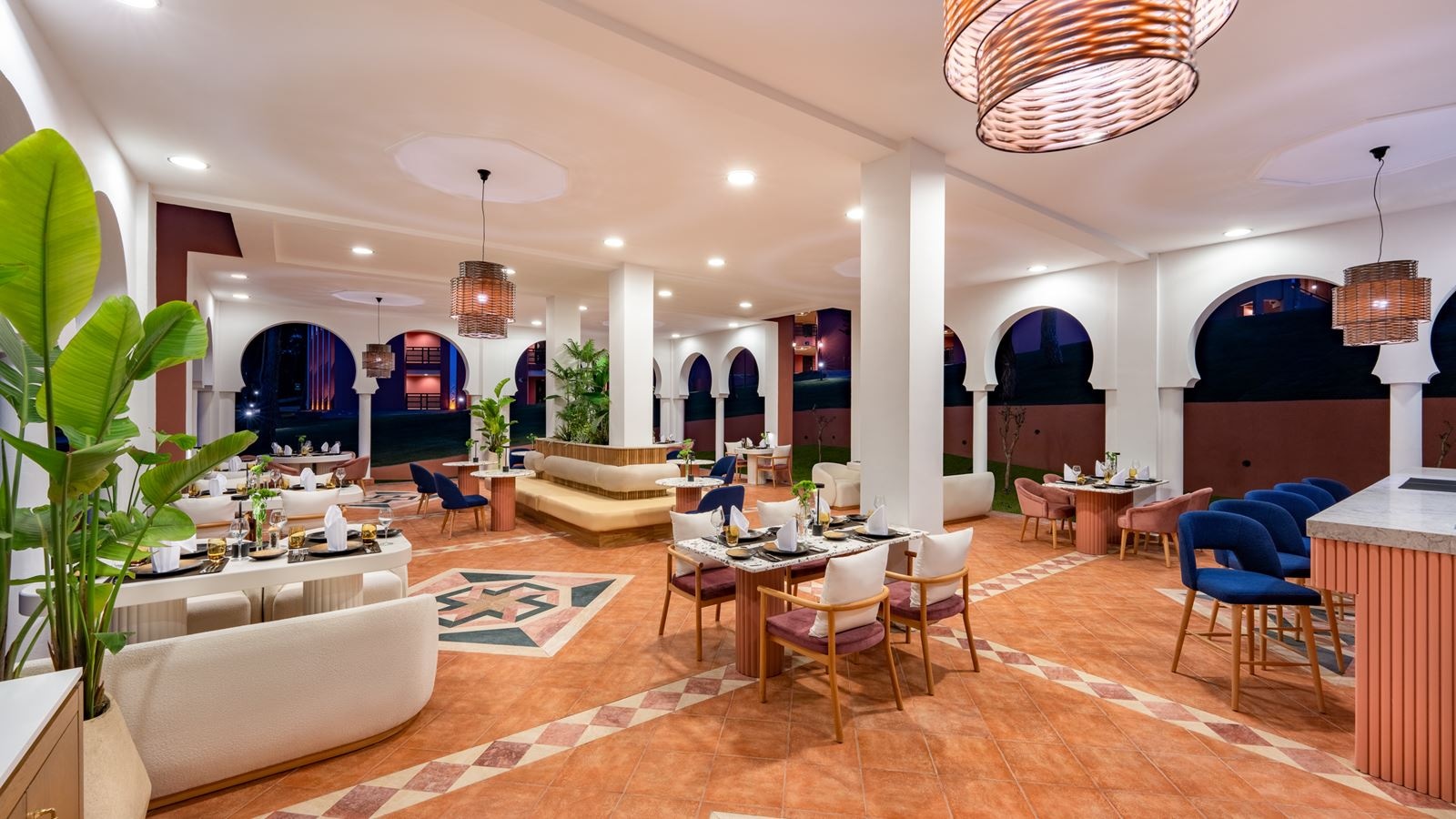 restaurants-steakhouse-ala-carte-restaurant