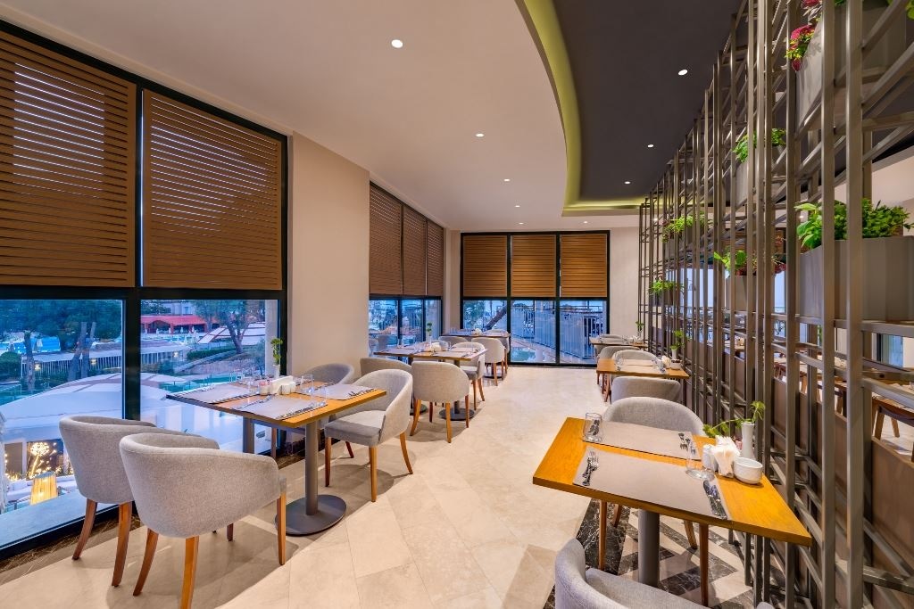 restaurants-turquoise-main-restaurant