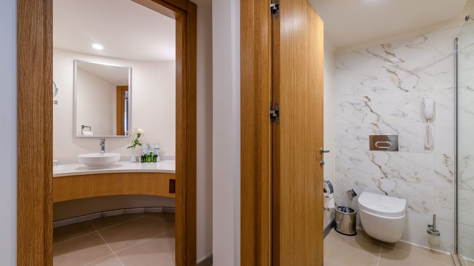 rooms-standard-large-garden-view-room