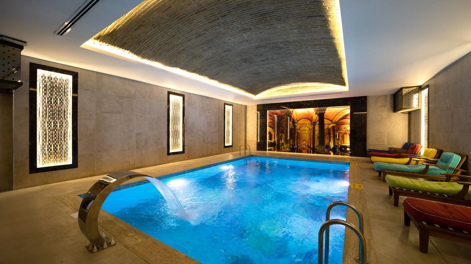 pools-indoor-pool