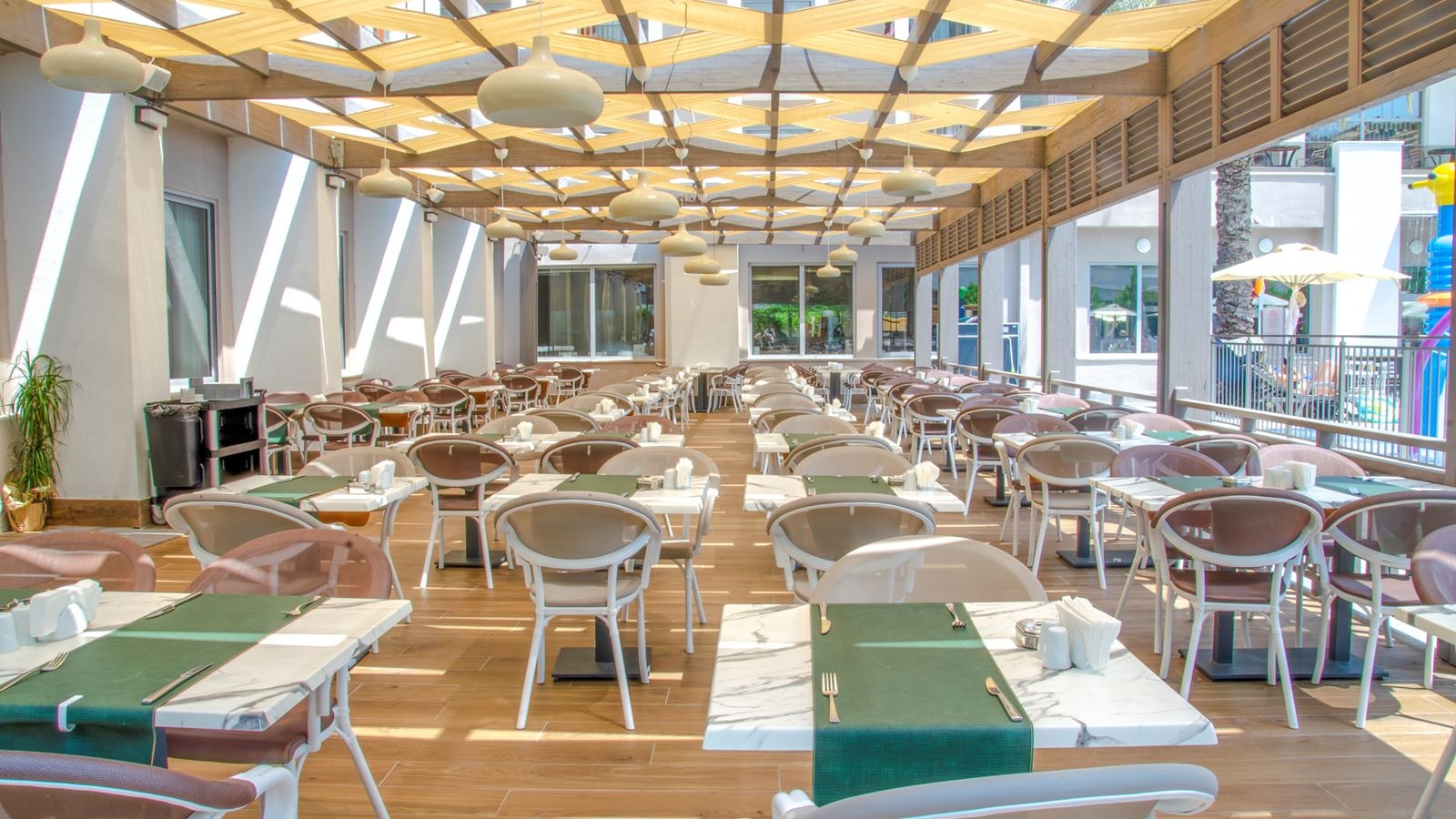 restaurants-main-restaurant