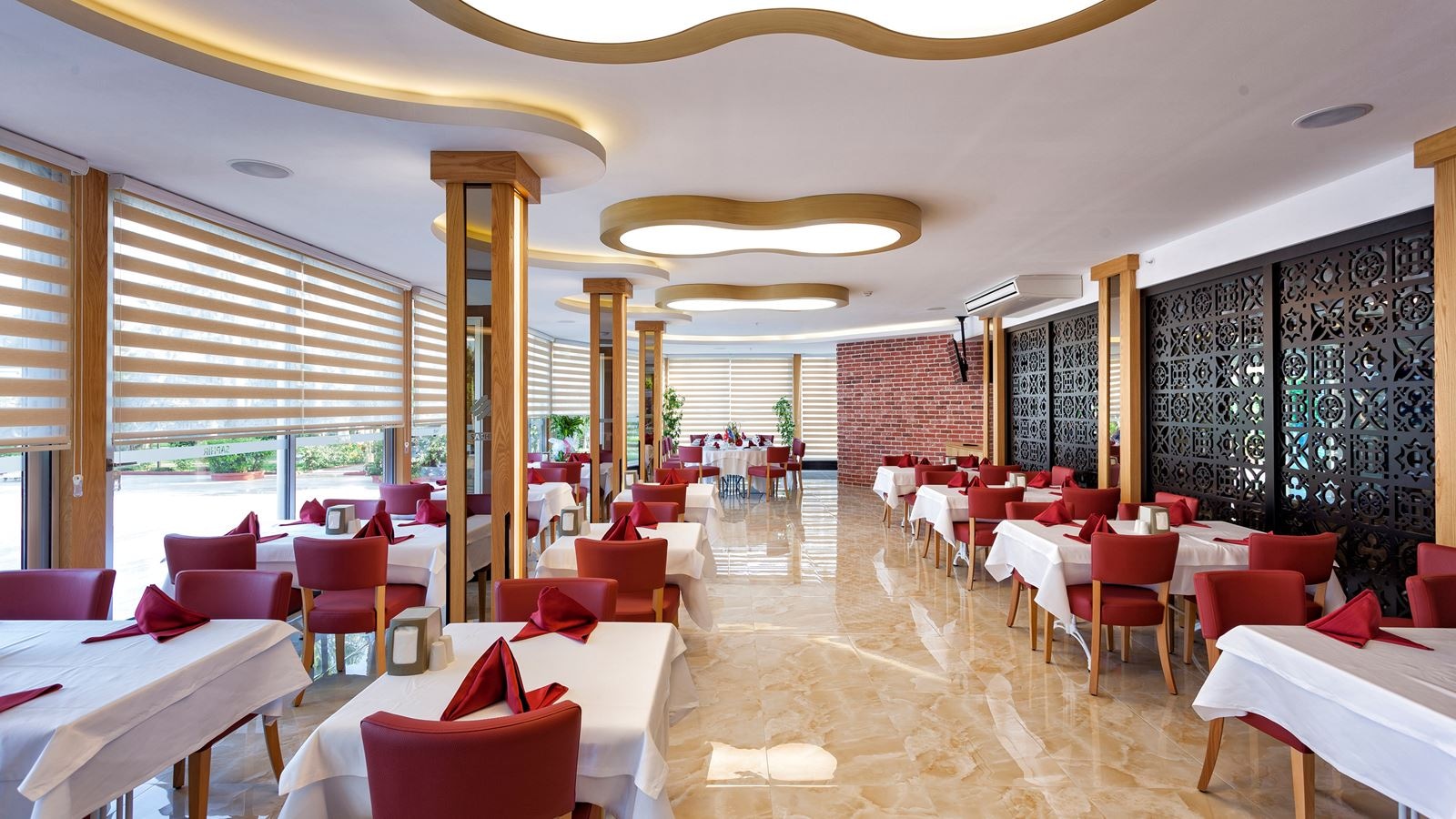 restaurants-main-restaurant