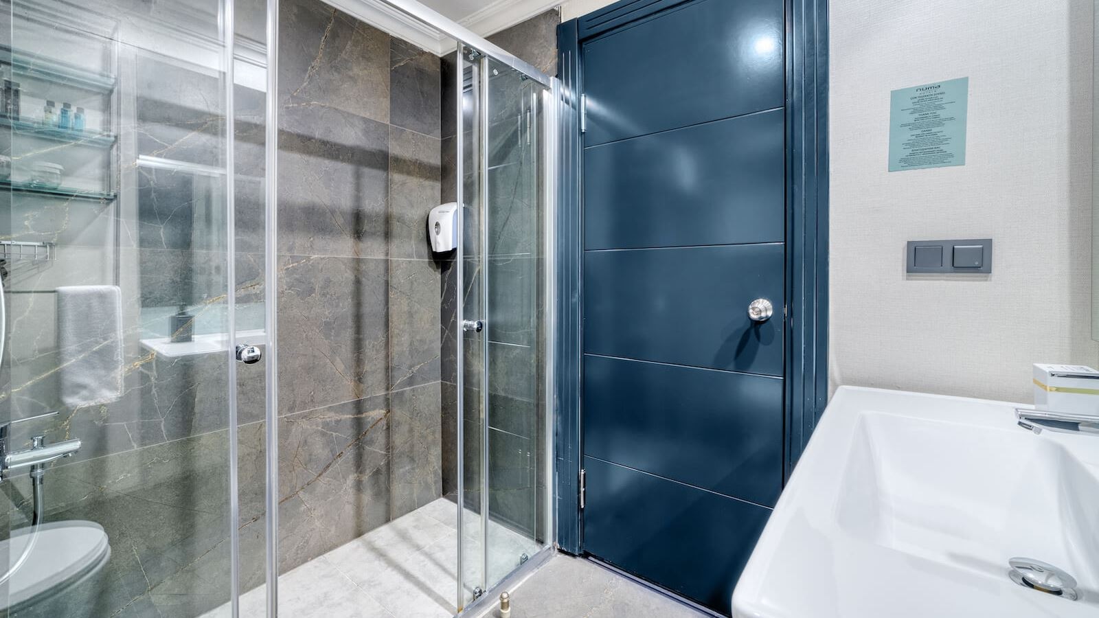 rooms-standard-room-sea-view