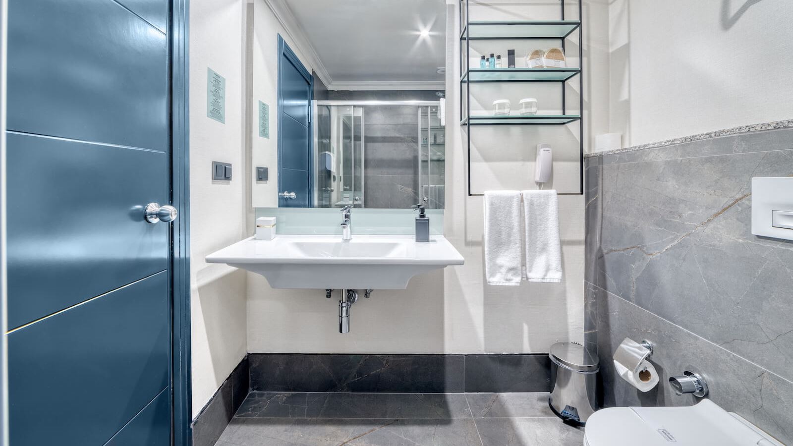 rooms-standard-room-sea-view