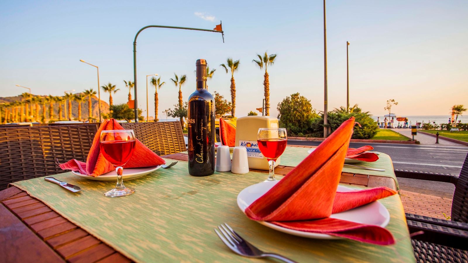 restaurants-main-restaurant