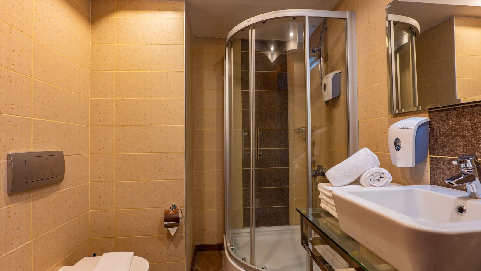 rooms-standard-bunkbed-room-garden-view