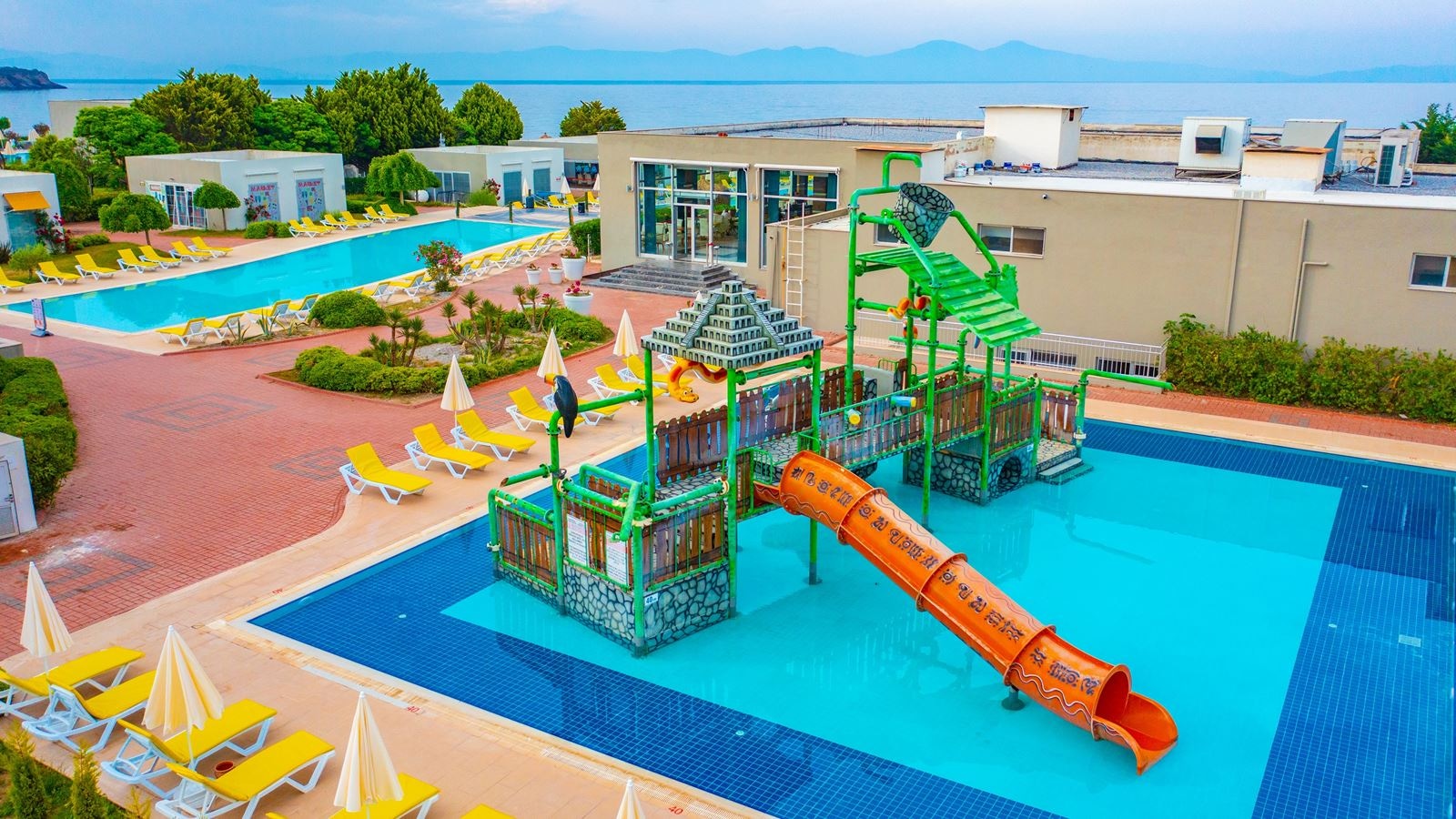 water-park-water-park