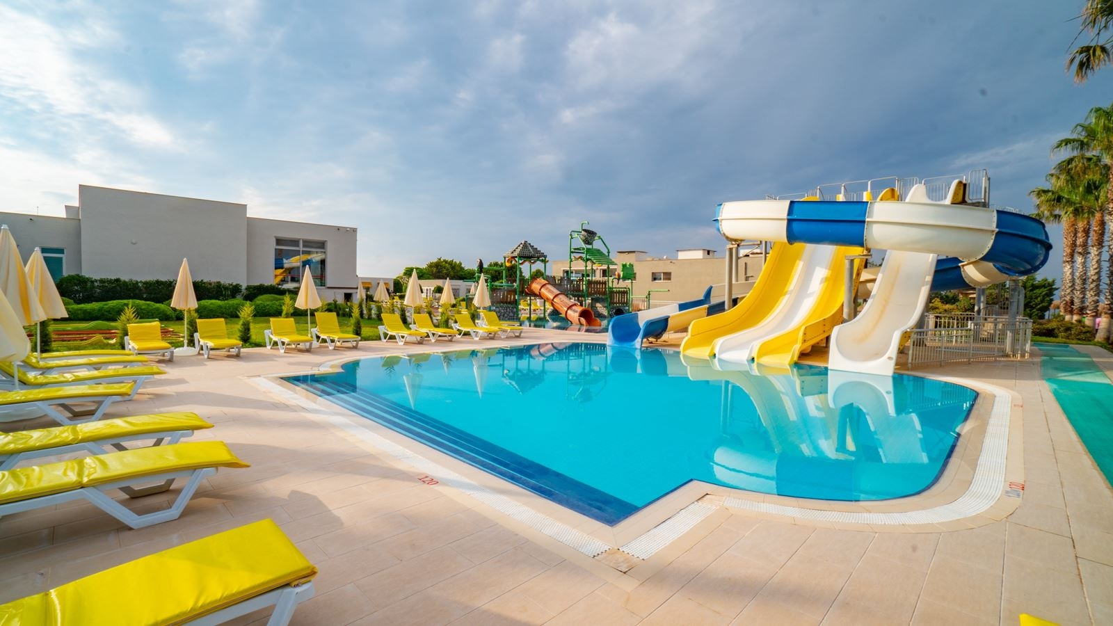 water-park-water-park