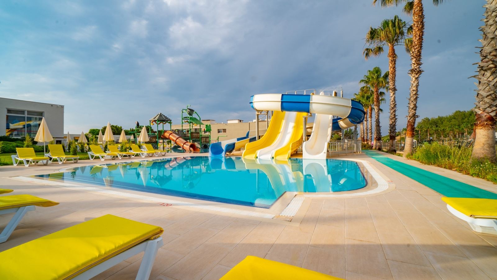 water-park-water-park