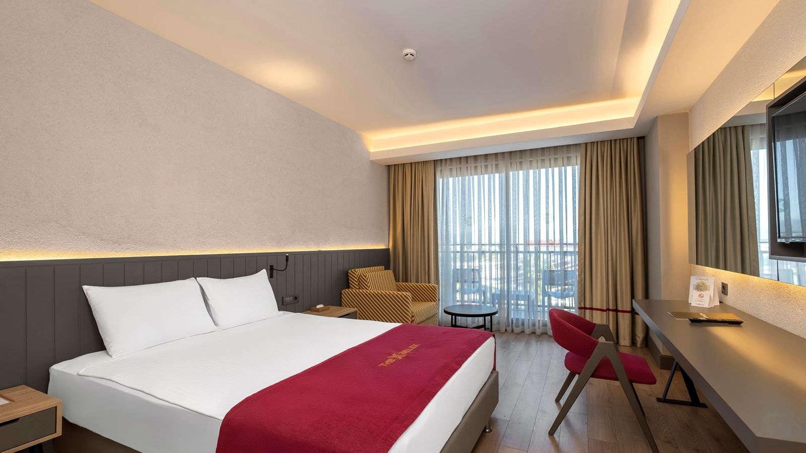 rooms-superior-room-adult-zone-only-adults-16+