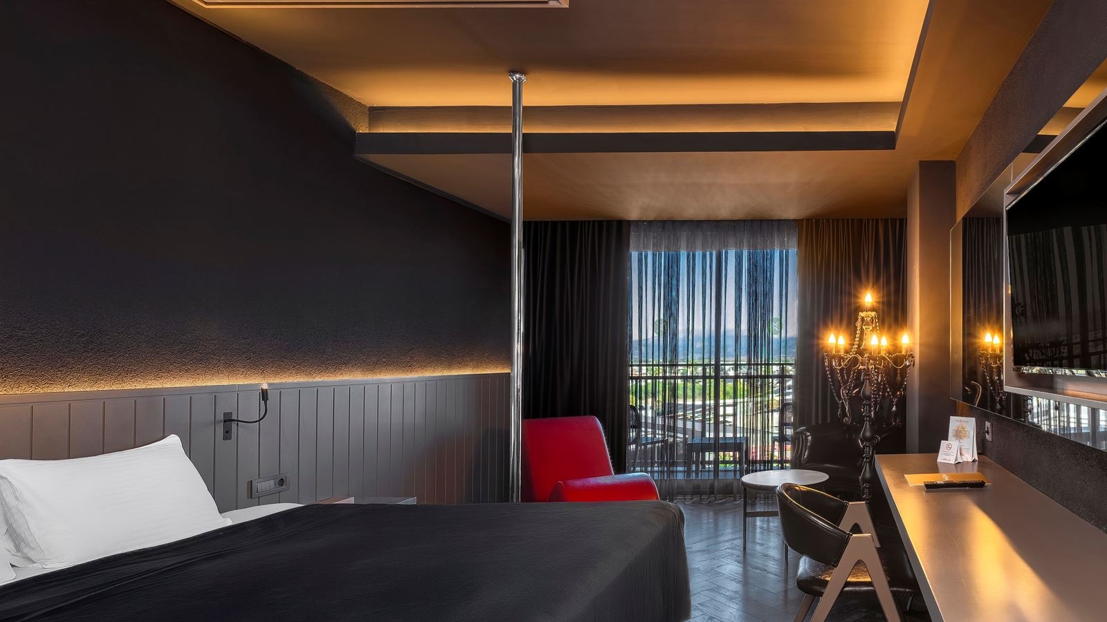 rooms-black--red-room-adult-zone-only-adults-16+