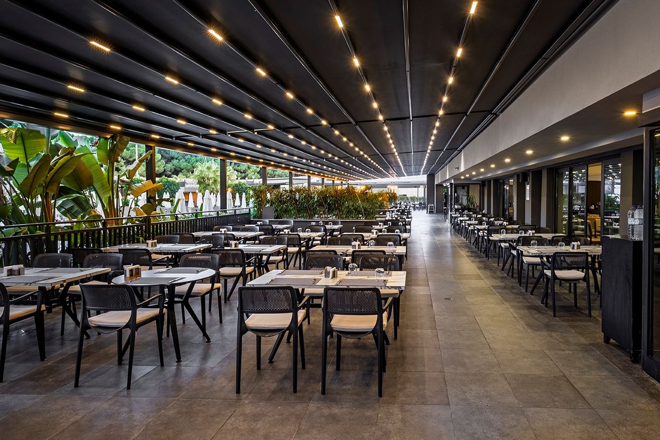 restaurants-gourmet-main-restaurant