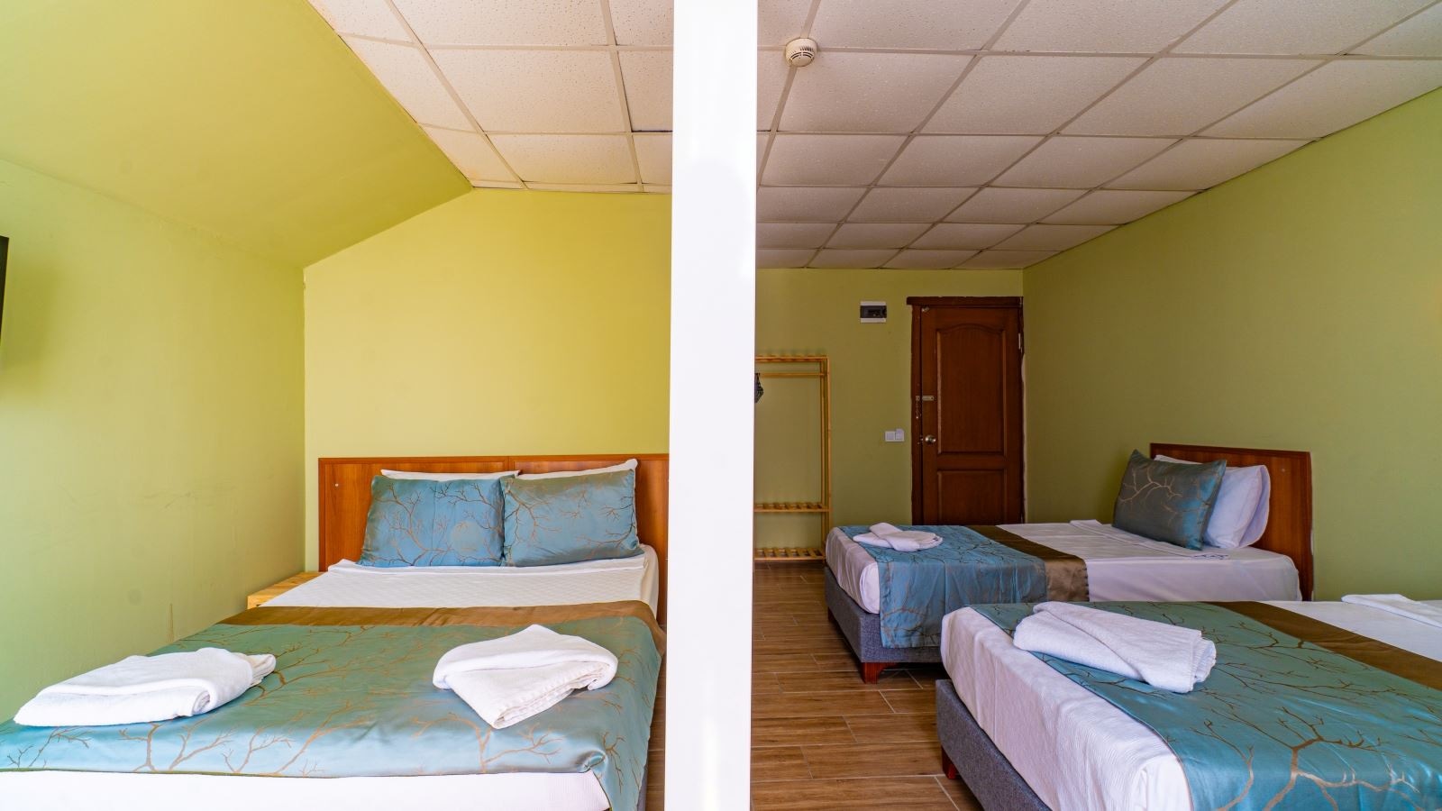 rooms-standard-sea-view-double-room