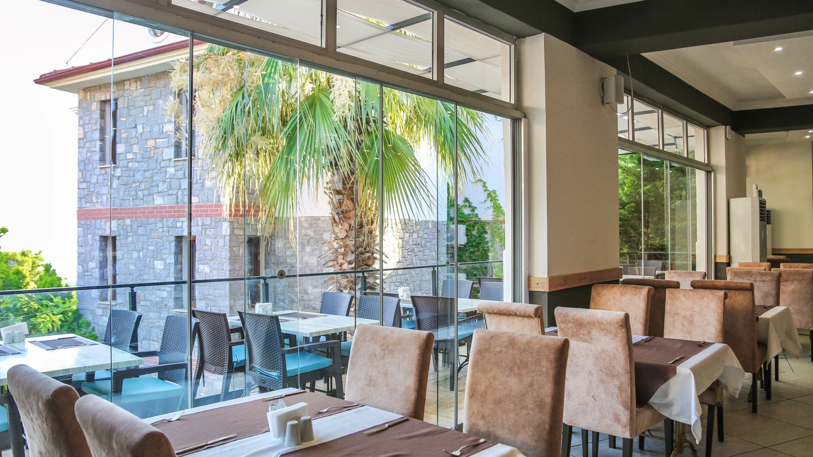 restaurants-main-restaurant