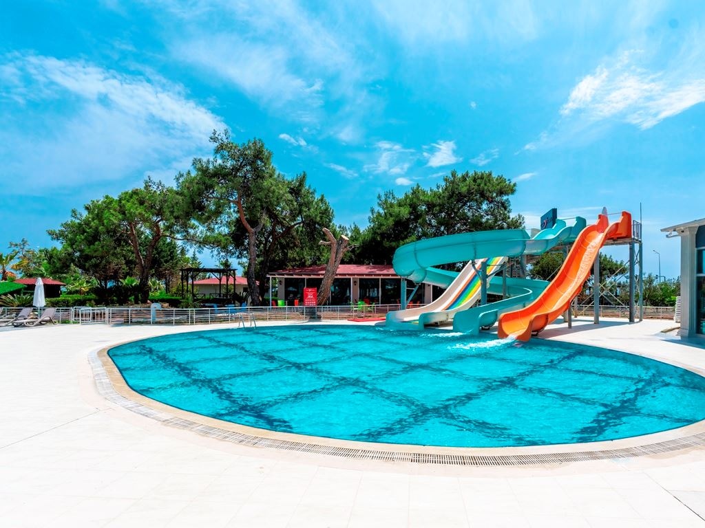 water-park-water-park