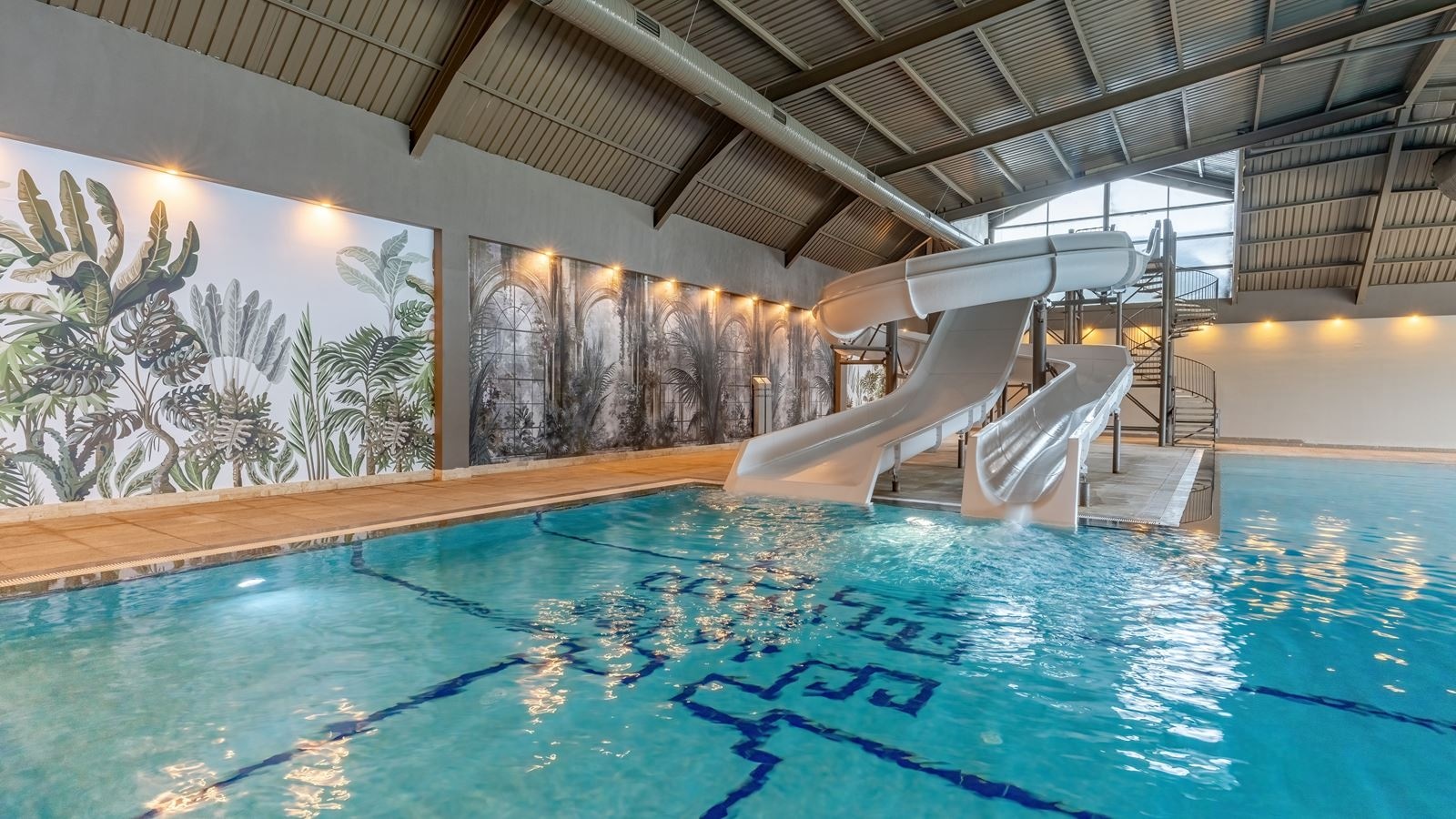 pools-indoor-pool