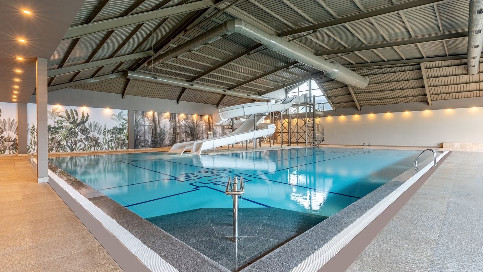 pools-indoor-pool