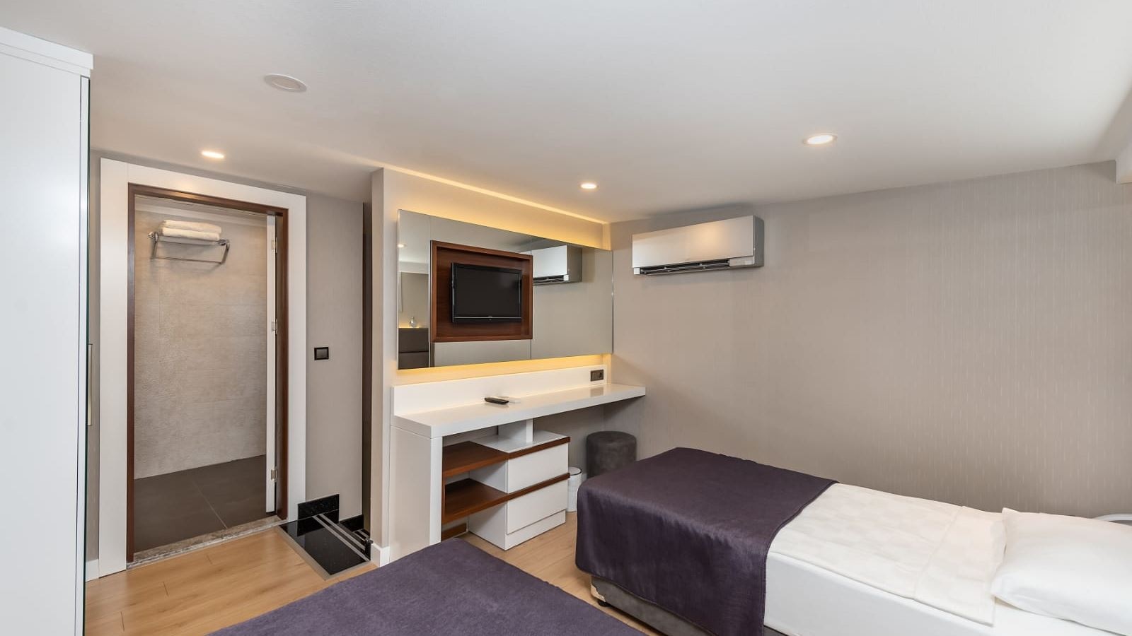 rooms-room-family-duplex