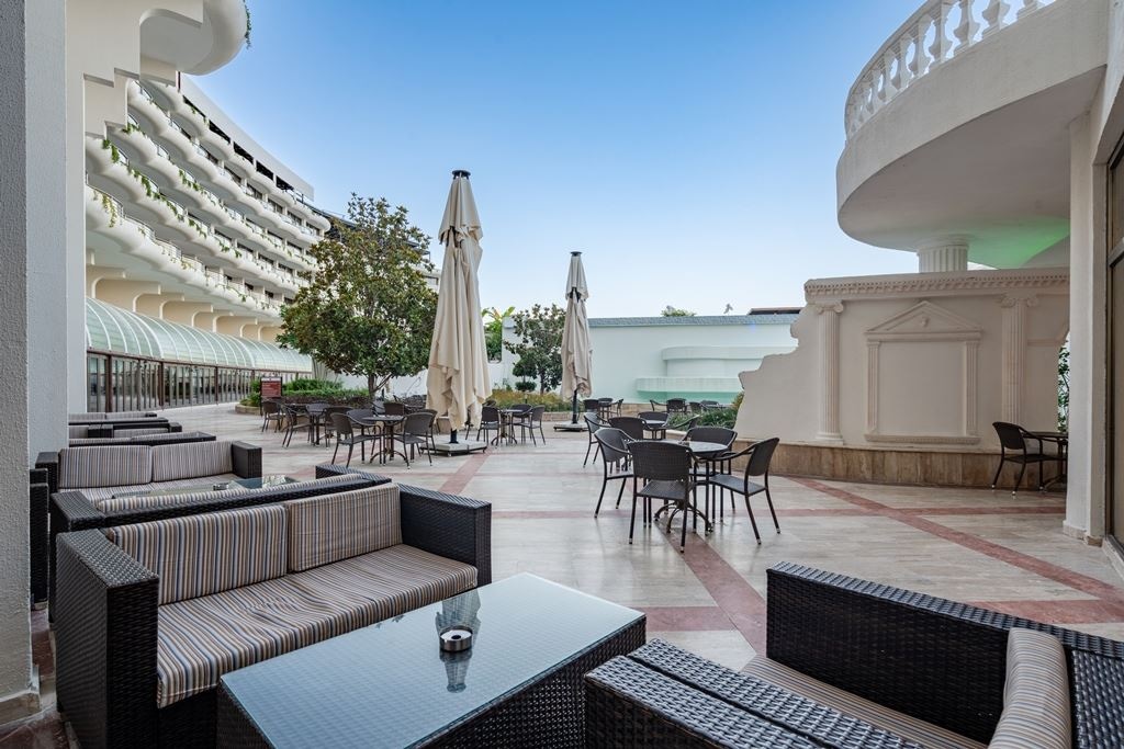 general-main-building