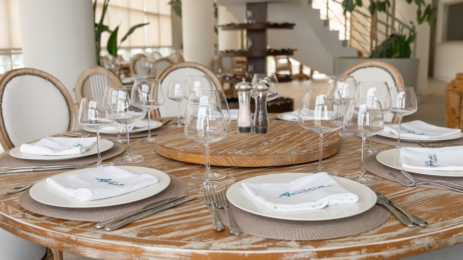 restaurants-frangipani-restoranlounge