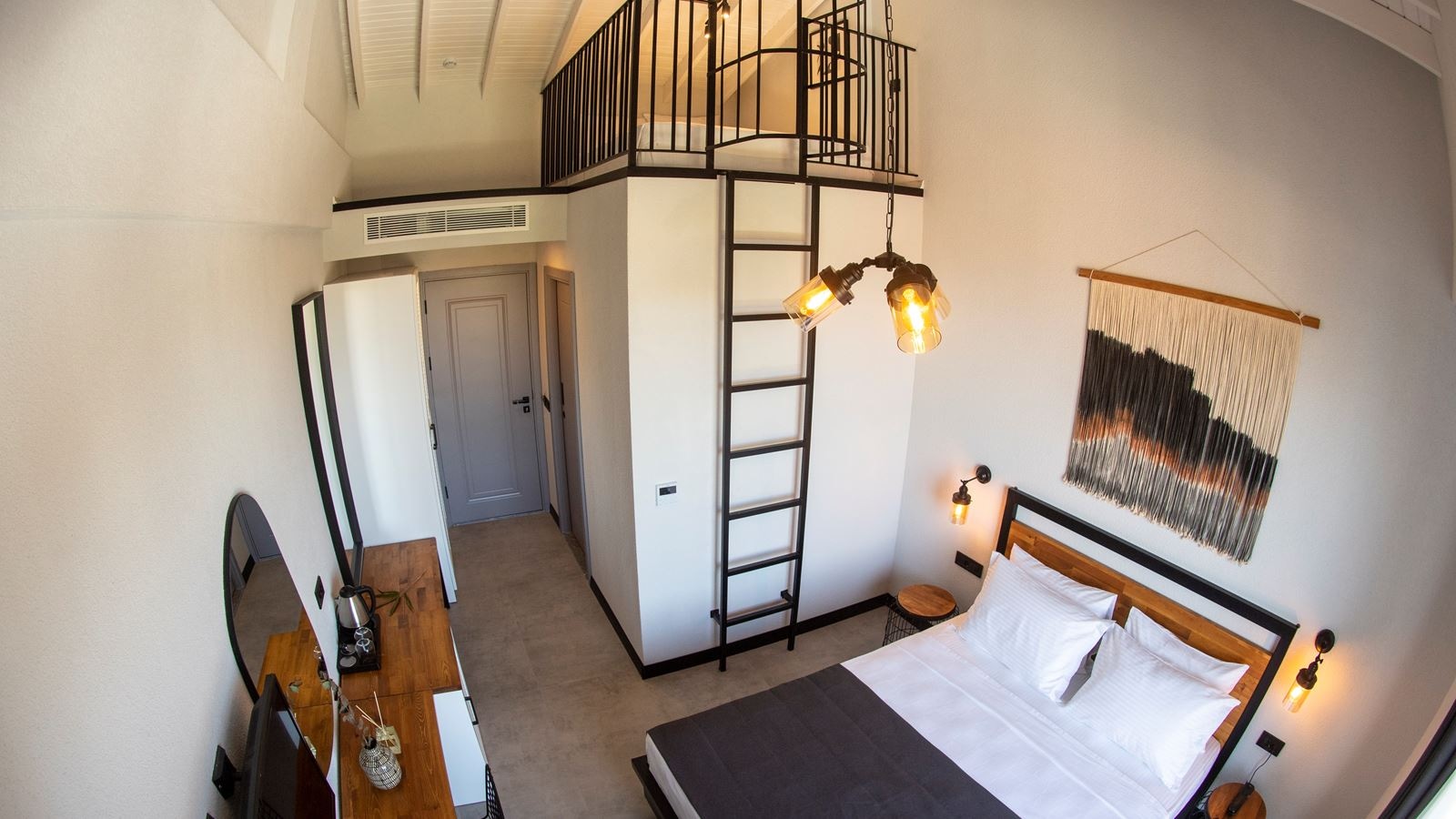 rooms-deluxe-balkonlu