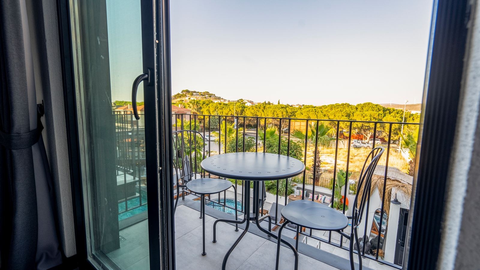 rooms-deluxe-balkonlu