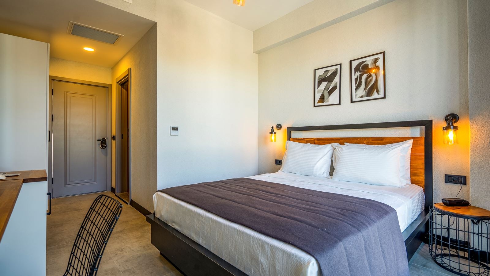 rooms-delux-fransiz-balkonlu