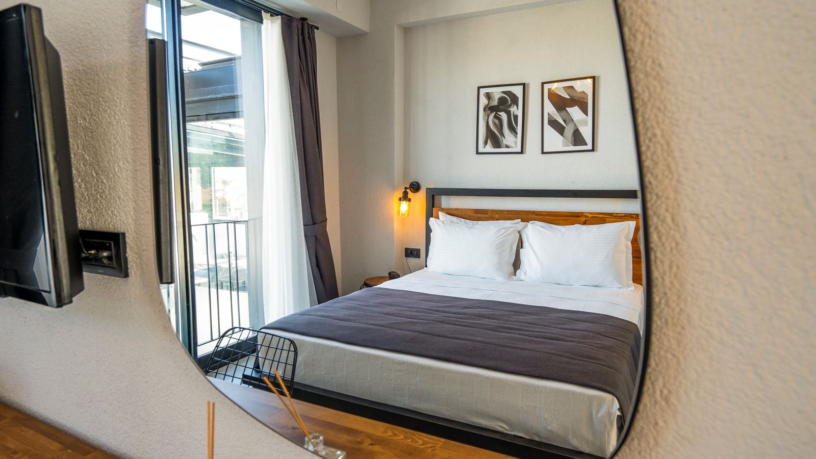 rooms-delux-fransiz-balkonlu