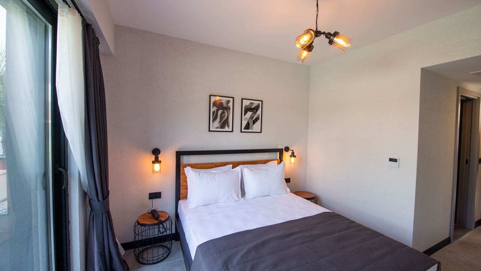 rooms-deluxe-bahce-manzarali