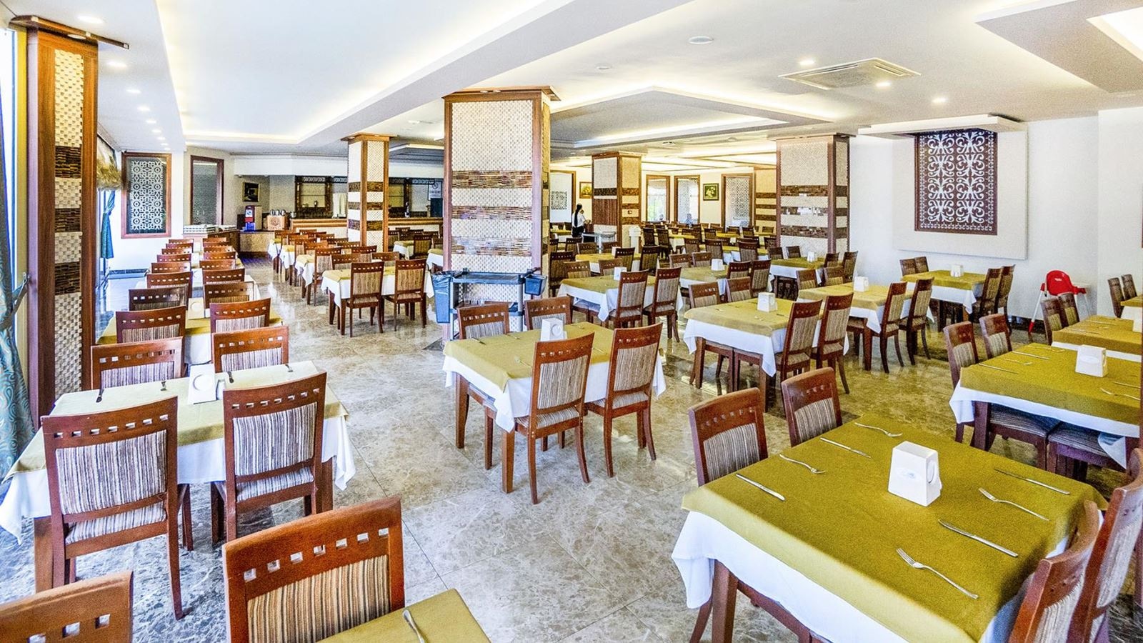 restaurants-restaurants