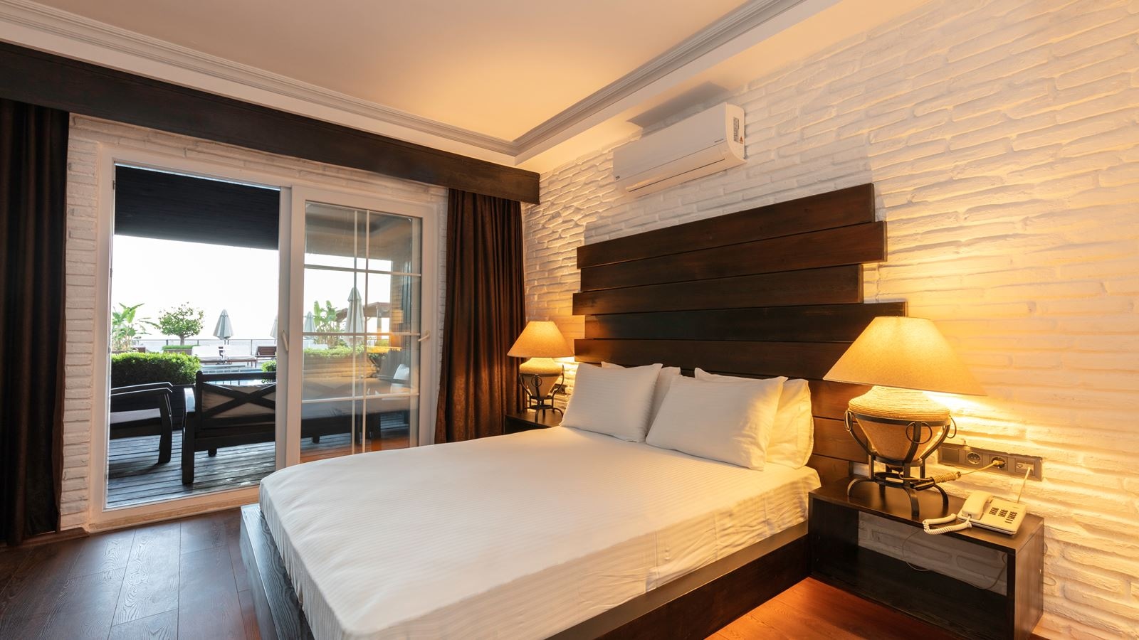 rooms-family-room-2-bedrooms