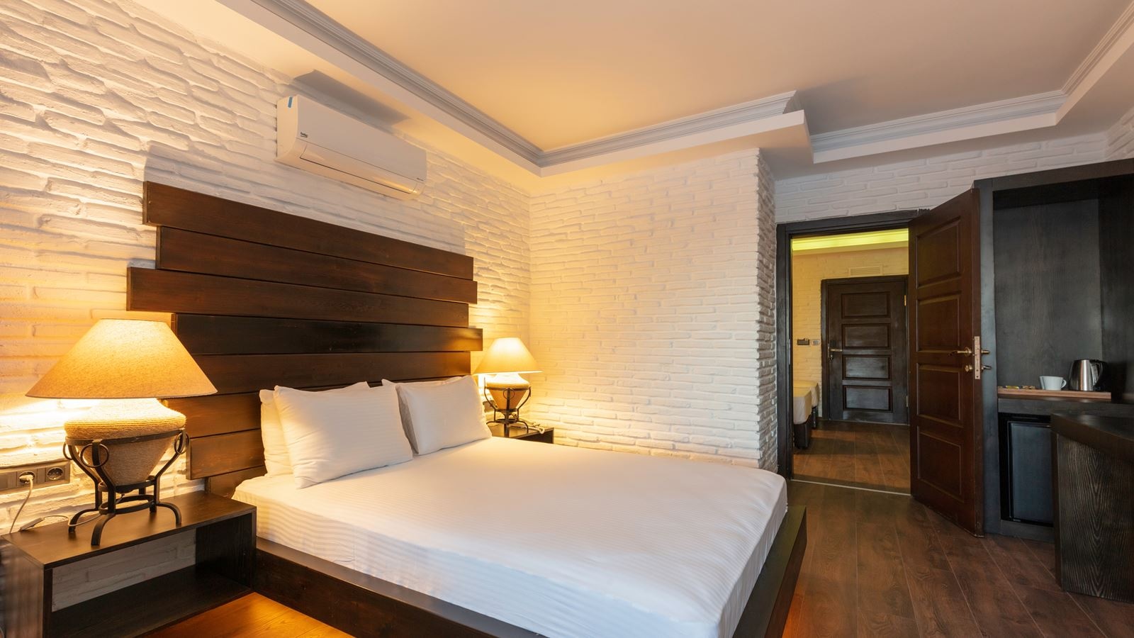 rooms-family-room-2-bedrooms