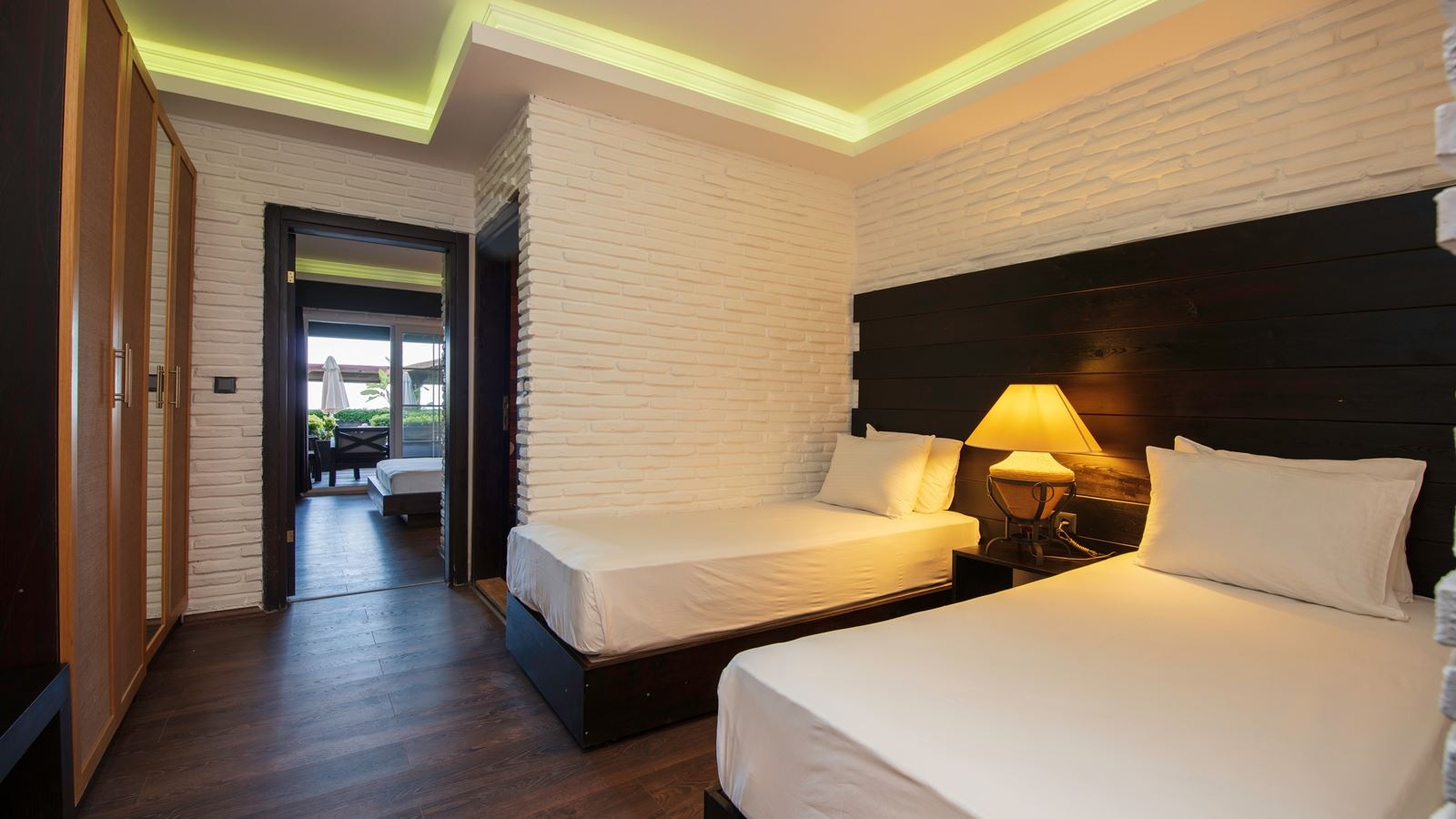 rooms-family-room-2-bedrooms