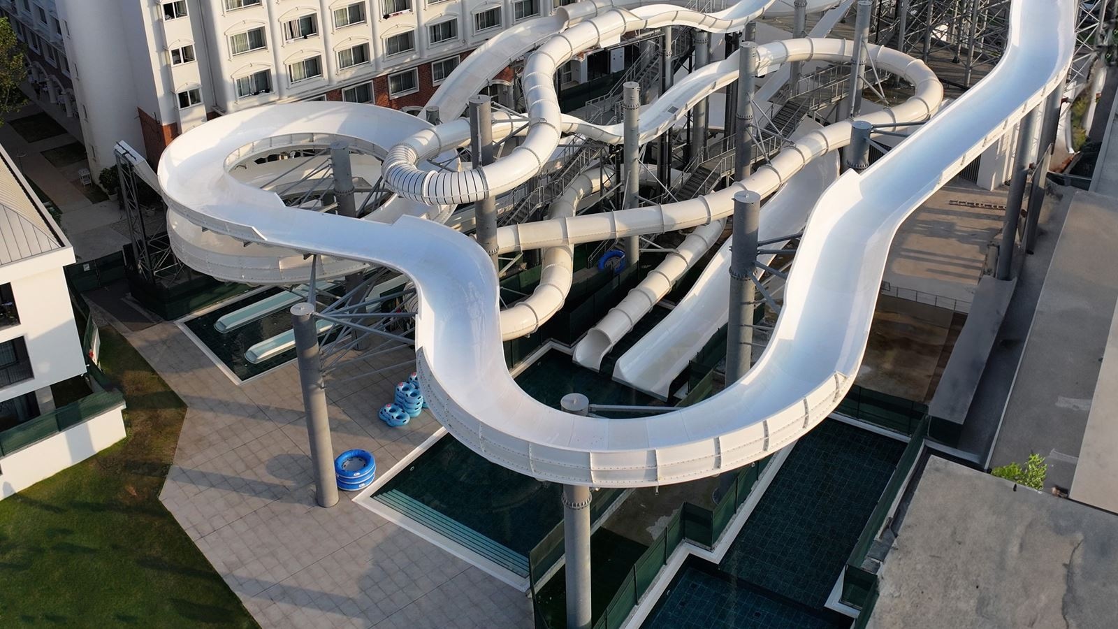 water-park-water-park