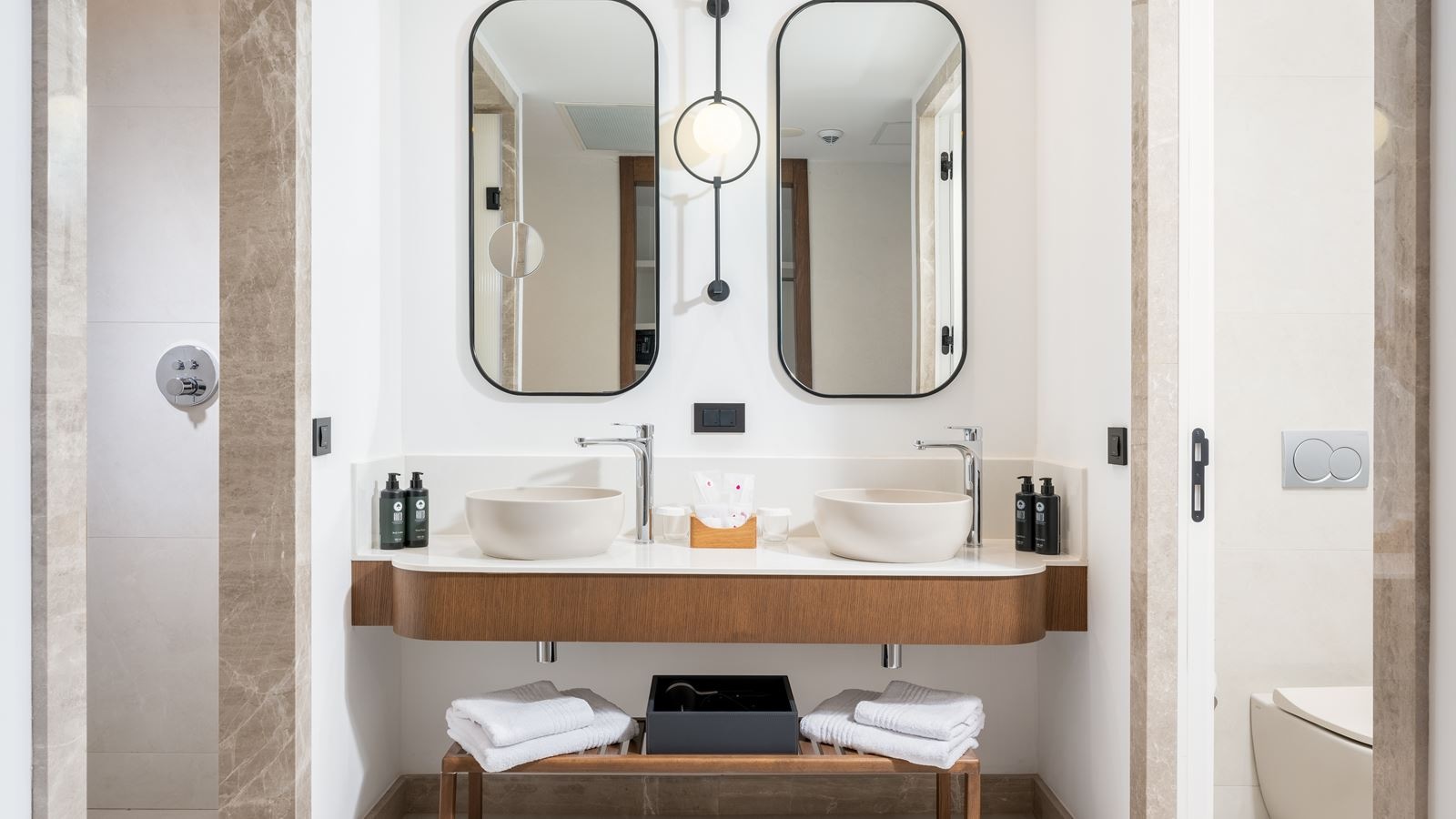 rooms-deluxe-adult-room-sea-view--adult-zone-