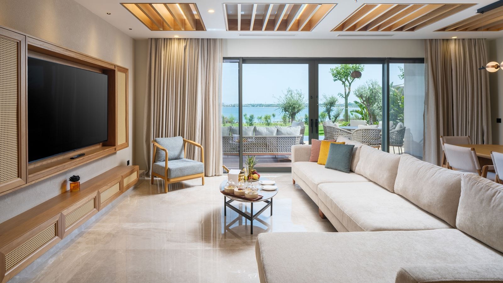 rooms-bayou-villa-3-bedrooms-sea-view-3+1