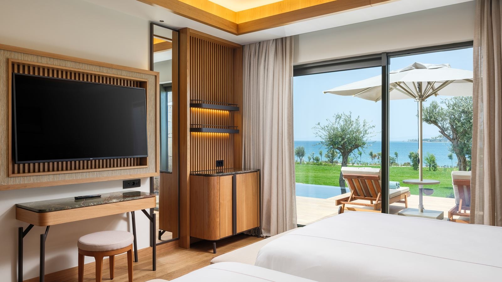 rooms-bayou-villa-3-bedrooms-sea-view-3+1