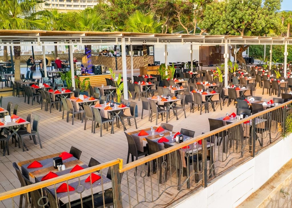 restaurants-restaurants