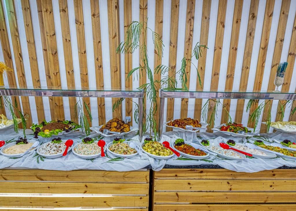 restaurants-restaurants