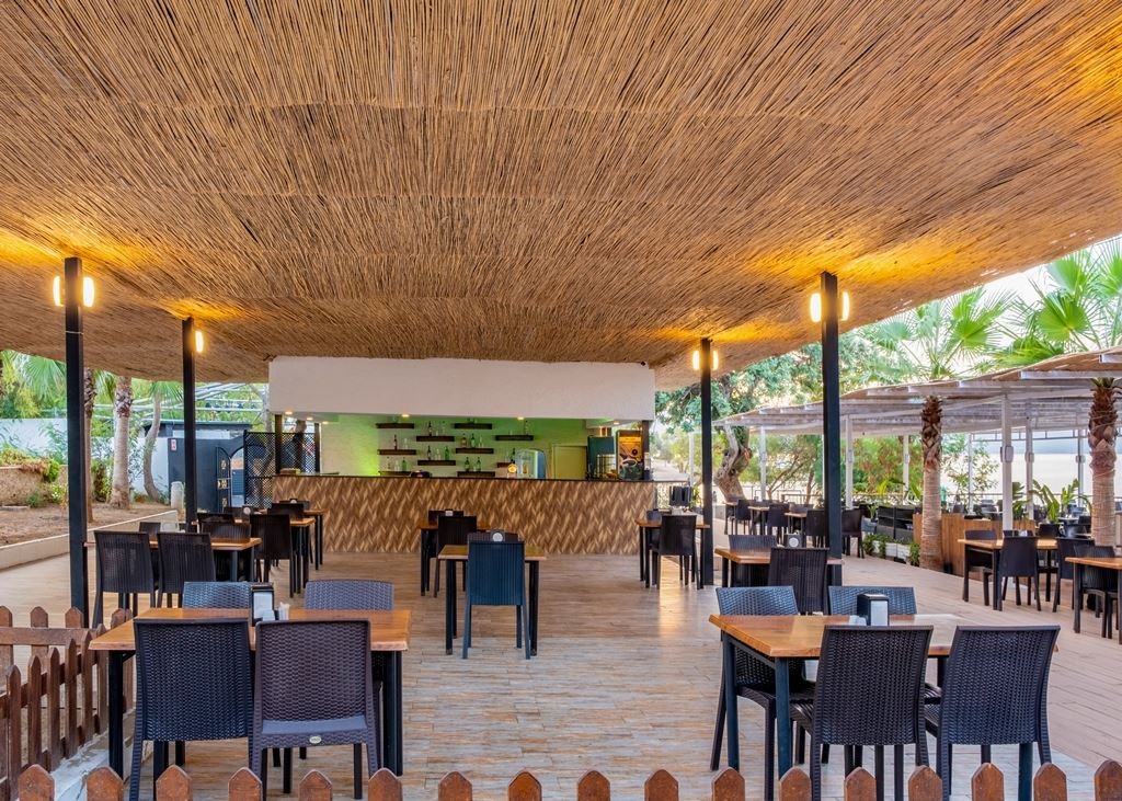 restaurants-restaurants