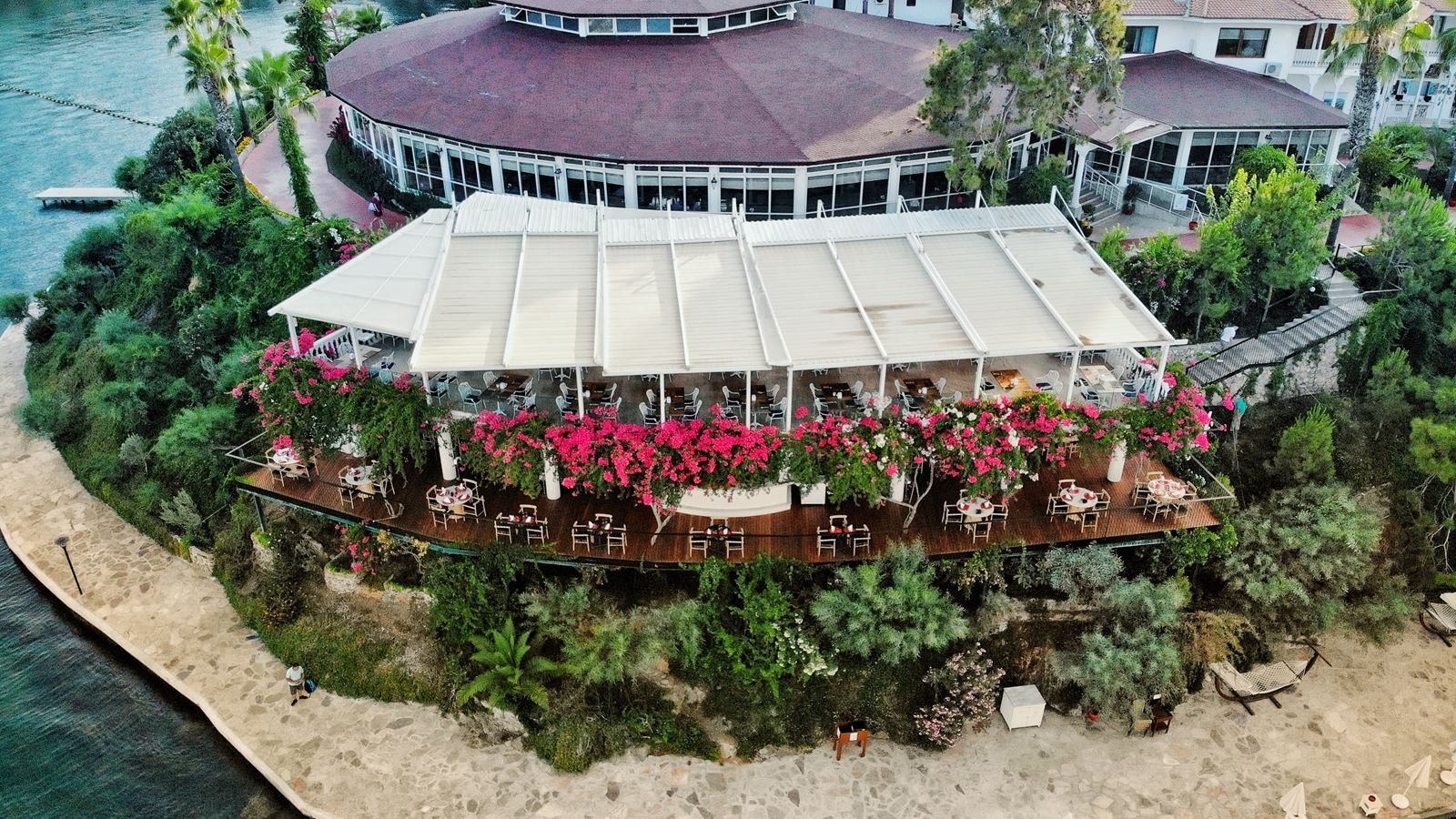 restaurants-lykia-restaurant