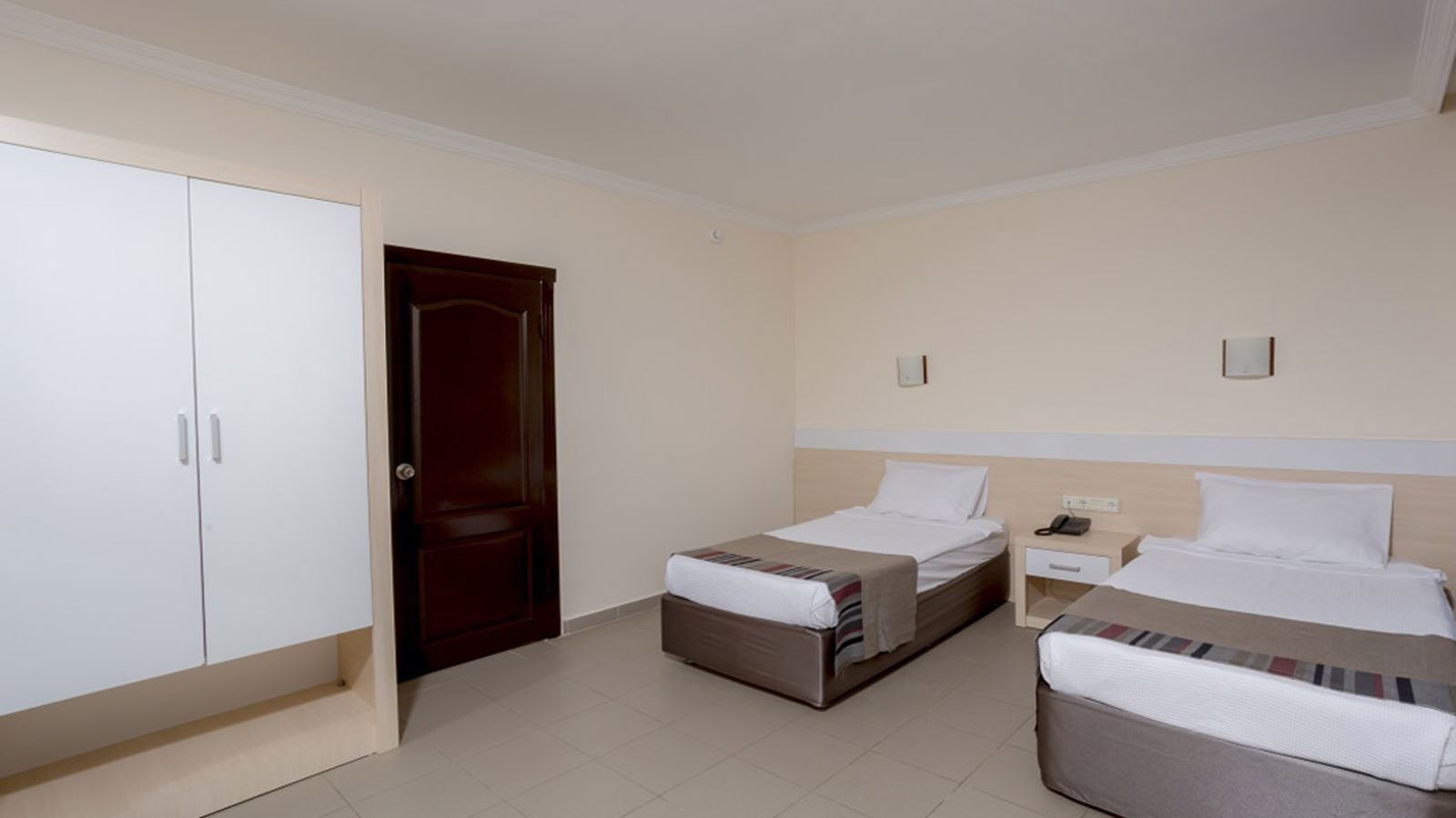 rooms-standard-room-seaview