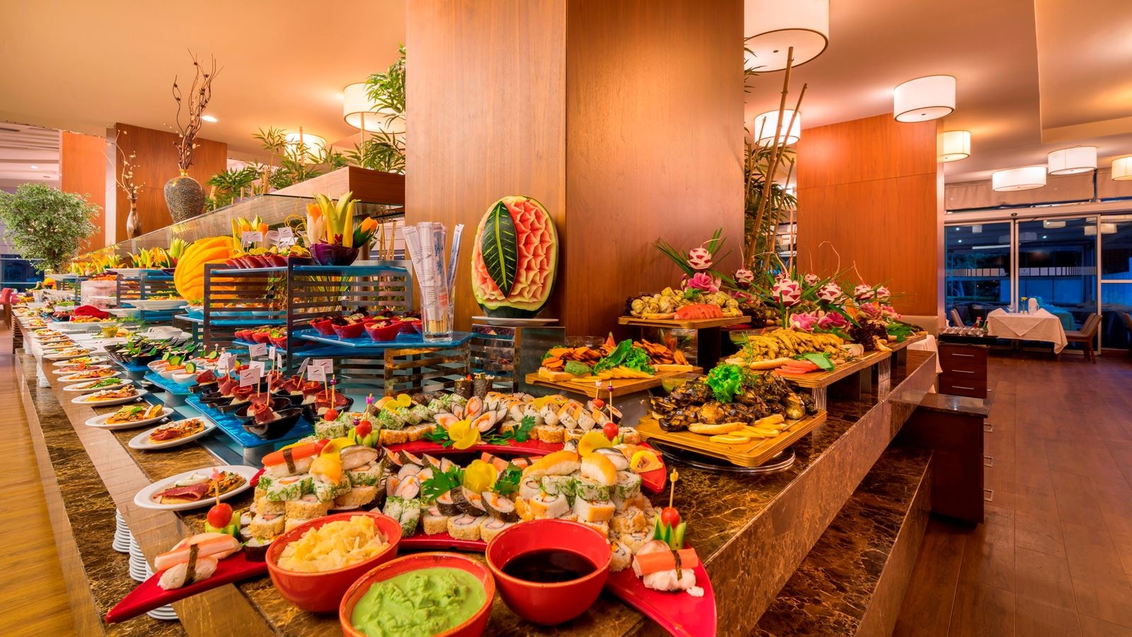 restaurants-main-restaurant-le-buffet