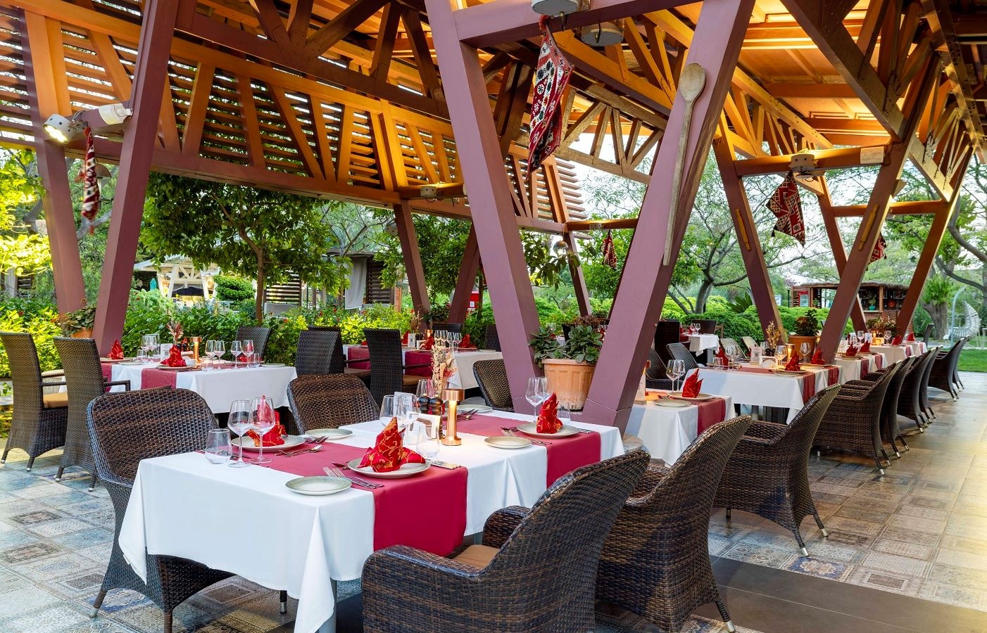 restaurants-dafne-turkish-restaurant