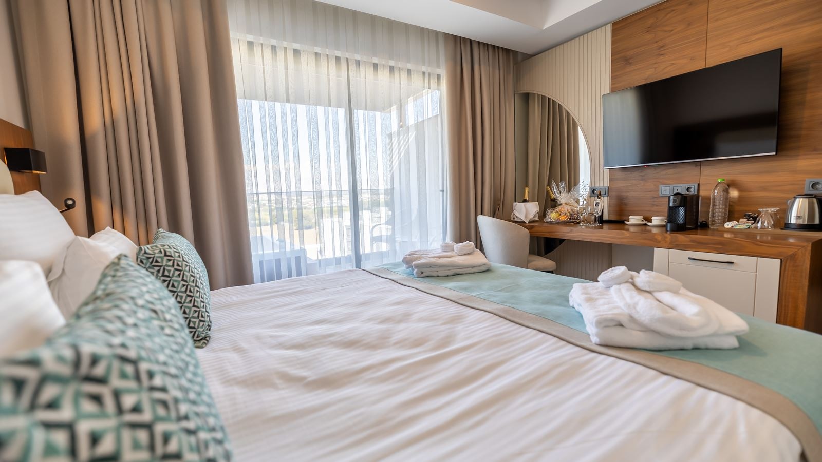 rooms-standart-room-land-with-jacuzzi